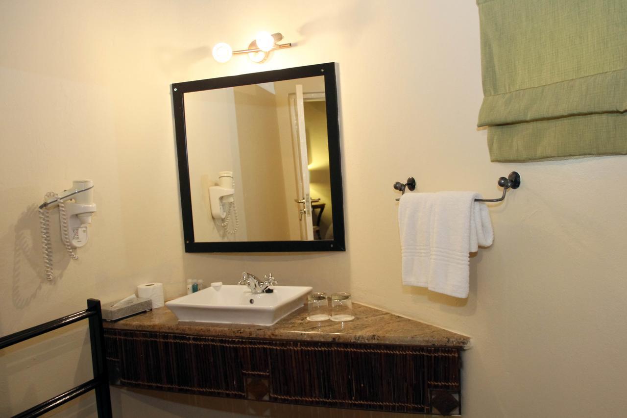 Bush Bungalows At Sun City Resort Rustenburg Eksteriør bilde